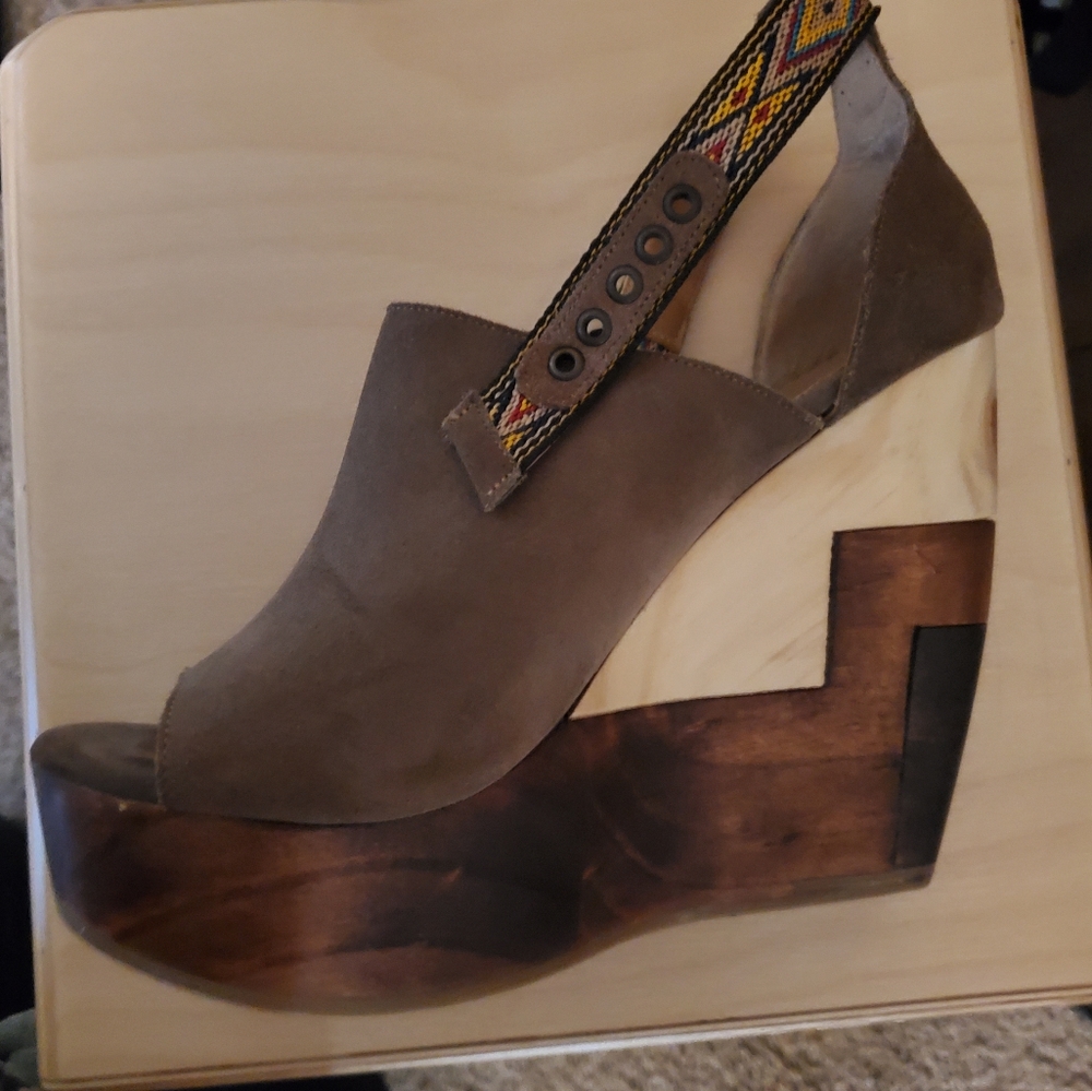 INKKAS wood wedges